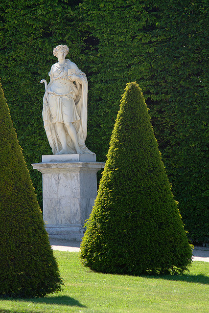 Statue de personnage dans un style classique ©Brangal-Flickr (Creative Commons)